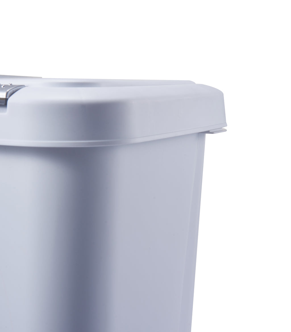 oft-close lid in modern  kitchen bin