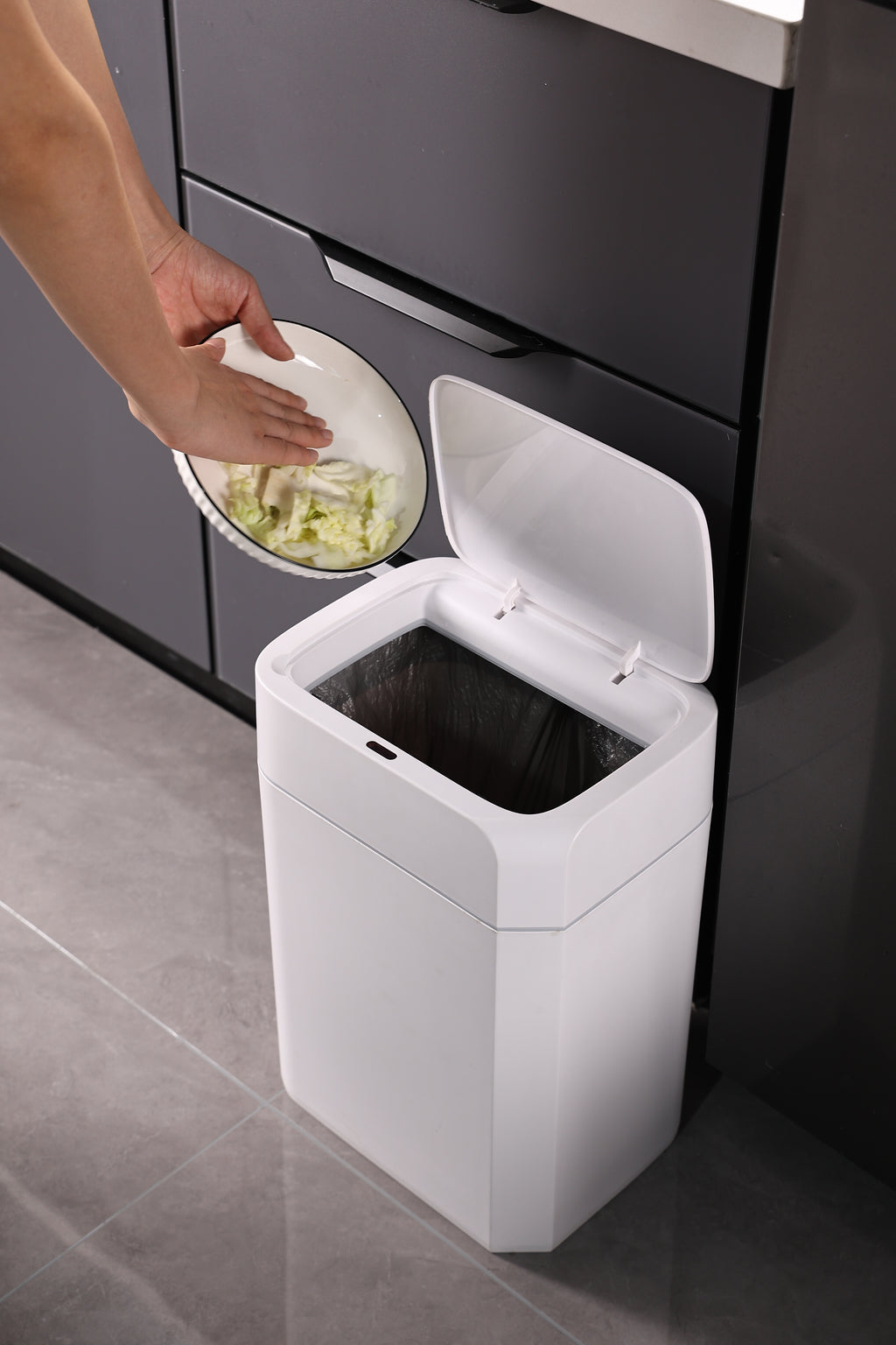 Step N’ Sort Motion Sensor Bins – 2 Pack Touchless Bin Set (16L + 11L)
