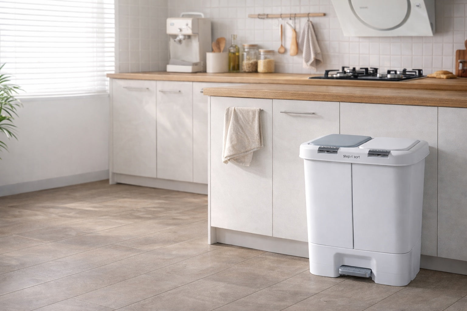 40L dual garbage bin with lid black kitchen waste bin with soft close and pedal
